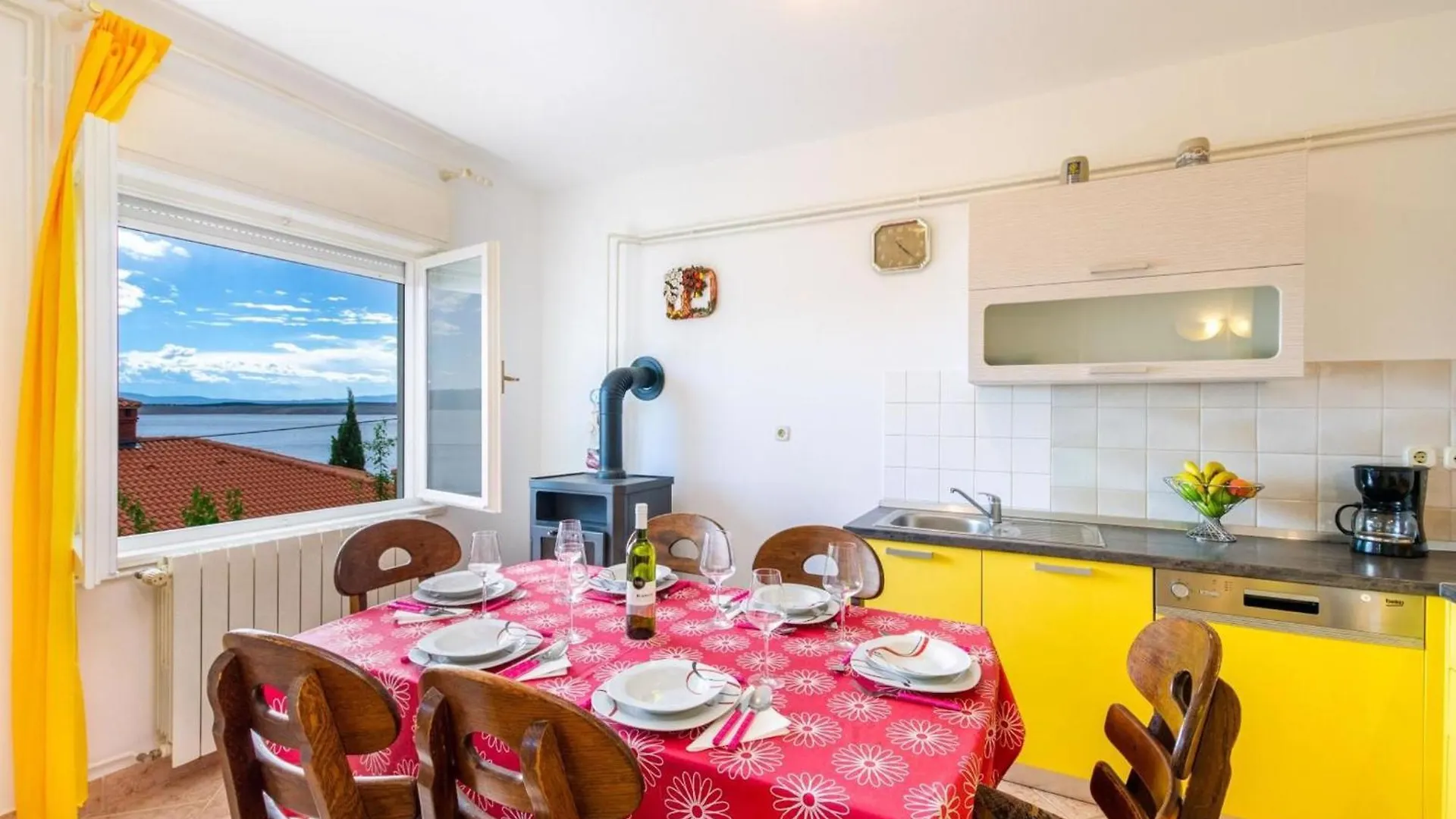 Apartment In Crikvenica 13715 دْغاماي 0*,