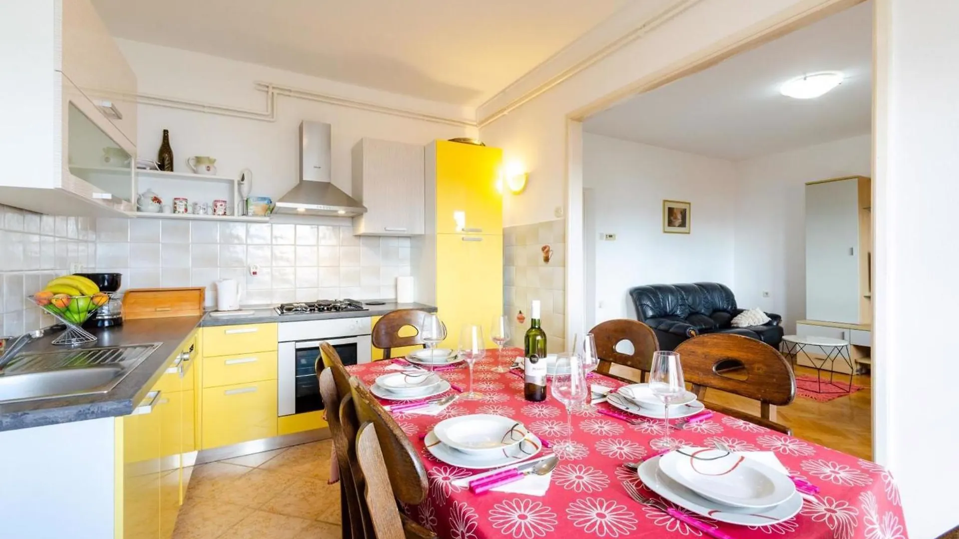 Apartment In Crikvenica 13715 دْغاماي 0*,
