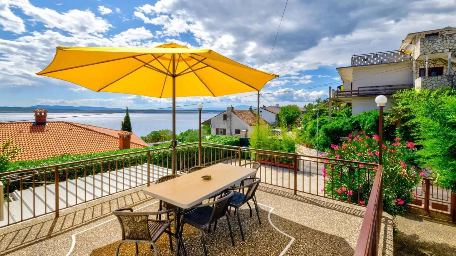 Apartment In Crikvenica 13715 دْغاماي كرواتيا